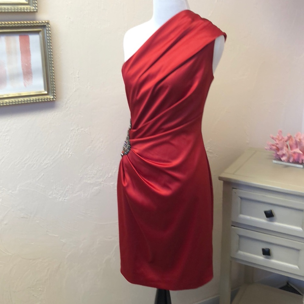Asymmetrical dress